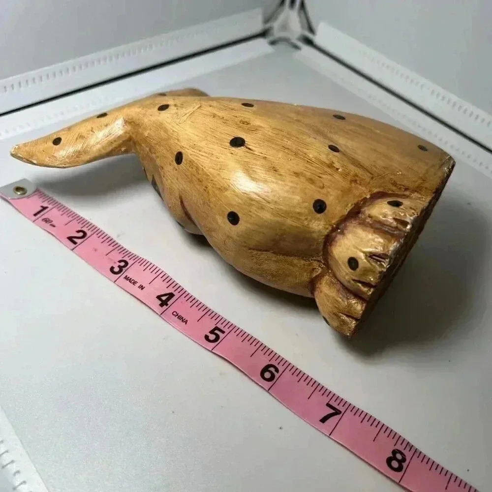 Unique Vintage Hand Carved Wood Bunny Figurine made in Indonesia - Picture 4 of 4